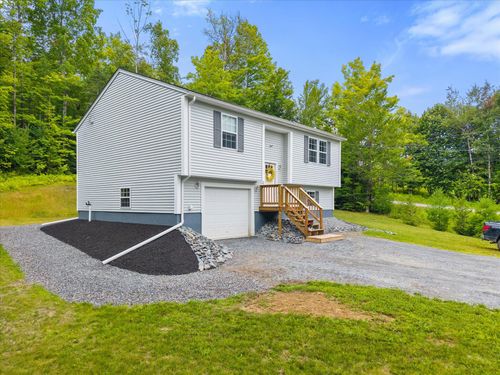 191 Melody Ln, Saint Albans, ME, 04971-7137 | Card Image