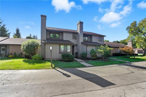 6046 N Quinella Way, Dayton, OH, 45459-2447 | Card Image
