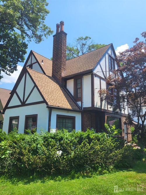 217 Heywood Ave, Orange, NJ, 07050-3017 | Card Image