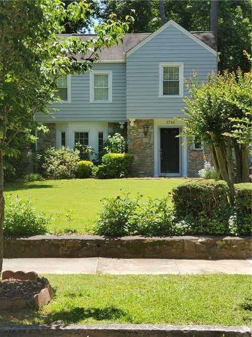 1719 Ridgewood Dr Ne, Atlanta, GA, 30307-1150 | Card Image