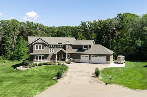 19722 43rd Ave, Chippewa Falls, WI, 54729-2754 | Card Image