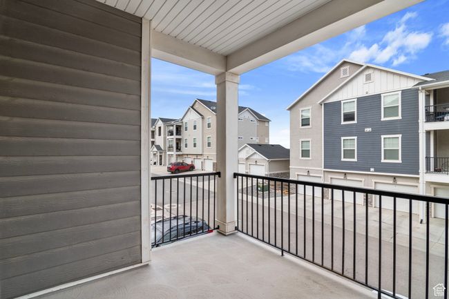Covered balcony | Image 21