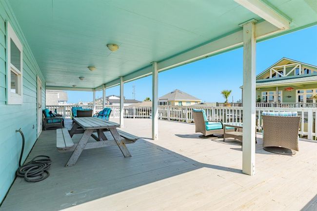 247 Schooner Dr, House other with 3 bedrooms, 2 bathrooms and 5 parking in Freeport TX | Image 28