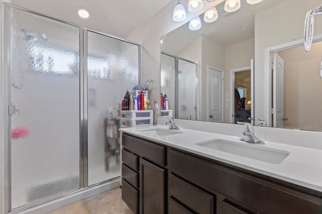 212 Plata Ln, House other with 4 bedrooms, 3 bathrooms and 4 parking in Jarrell TX | Image 15