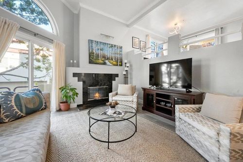 104 E Court Ln, Foster City, CA, 94404-4236 | Card Image