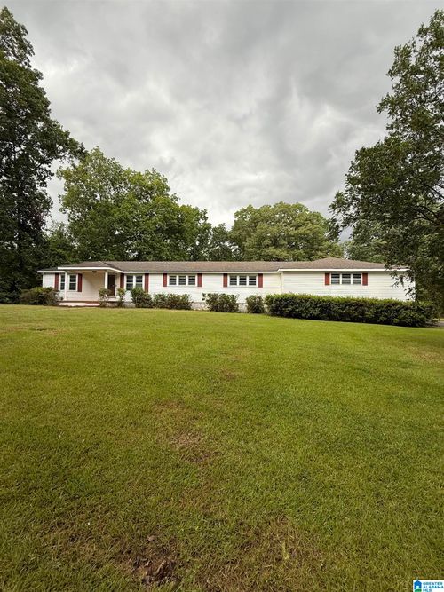 528 Tupelo Way, Center Point, AL, 35215-4440 | Card Image
