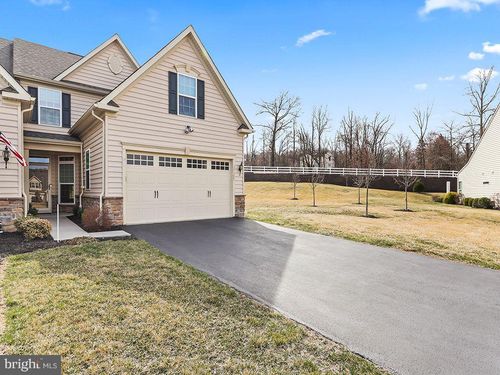 1123 Arbour Ln, QUAKERTOWN, PA, 18951-2855 | Card Image