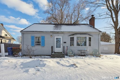 81 Wall St, Meriden, CT, 06450-4462 | Card Image