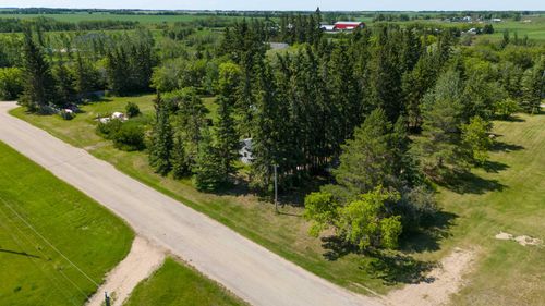 4907-4911 51 Street, Streamstown, AB, T0B4G0 | Card Image
