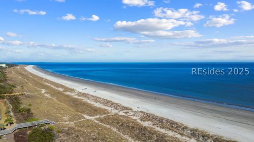 apt-b205-40 Folly Field Rd, Hilton Head Island, SC, 29928-8826 | Card Image