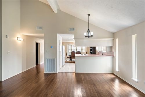 416 Rolling Hills Dr, Conroe, TX, 77304-1209 | Card Image