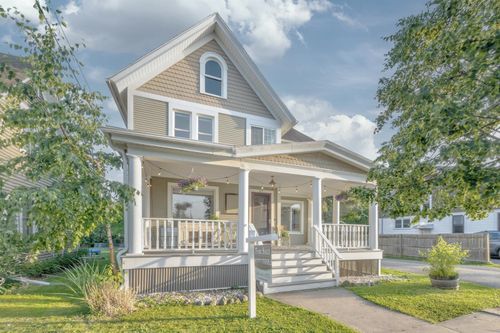 217 Milwaukee Street, Johnson Creek, WI, 53038 | Card Image