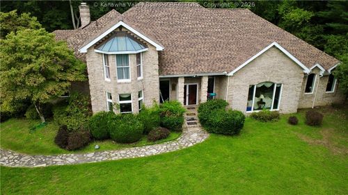 205 Whispering Woods Rd, Charleston, WV, 25304-2761 | Card Image