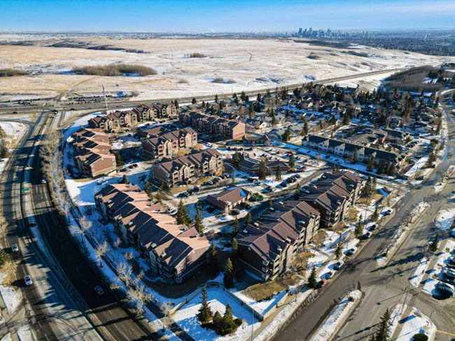2422 - 3400 Edenwold Heights Nw, Home with 2 bedrooms, 2 bathrooms and 1 parking in Calgary AB | Image 19