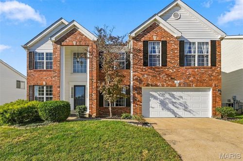 137 Birchwood Trail Dr, Maryland Heights, MO, 63043-5119 | Card Image