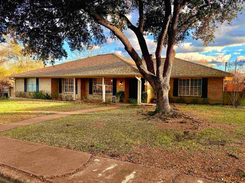 1201 Briarwood Trl, Henderson, TX, 75654-4209 | Card Image