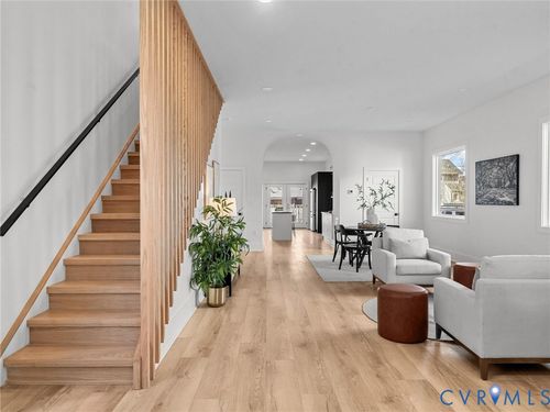 2202 3rd Ave, Richmond, VA, 23222-4626 | Card Image