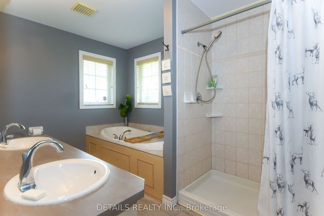 4848 Thunder Rd, House other with 4 bedrooms, 3 bathrooms and 4 parking in Carlsbad Springs ON | Image 13