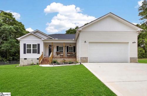 435 Minor St, williamston, SC, 29697-1429 | Card Image