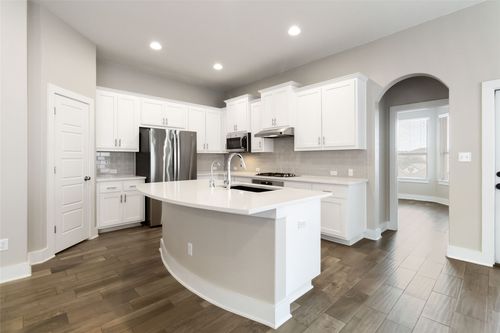 5617 Traviston Ct, Austin, TX, 78738-6208 | Card Image