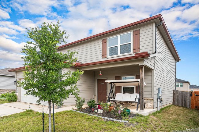 7129 Pisces Way, House other with 3 bedrooms, 3 bathrooms and null parking in Converse TX | Image 4