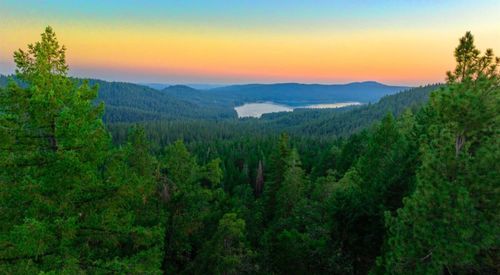 21885 Skypine Lakeview Ln, Nevada City, CA, 95959 | Card Image