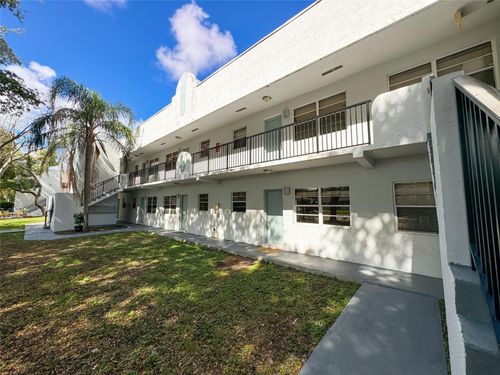 4-1925 Madison St, Hollywood, FL, 33020 | Card Image