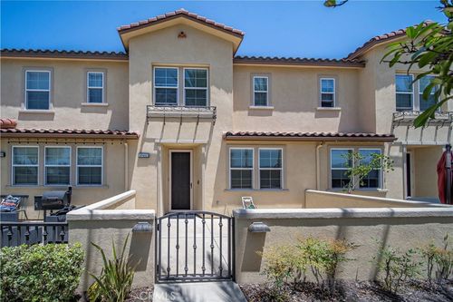 10415 Camellia Ln, Santa Fe Springs, CA, 90670 | Card Image