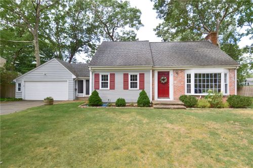 6 Indigo Road, Barrington, RI, 02806 | Card Image