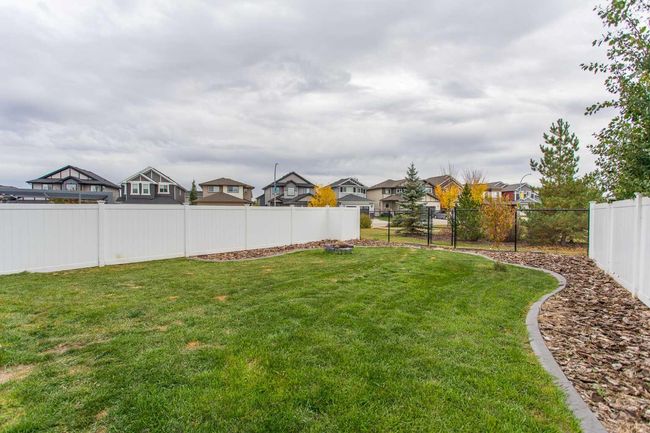 114 Caribou Crescent, Home with 4 bedrooms, 3 bathrooms and 4 parking in Red Deer AB | Image 15