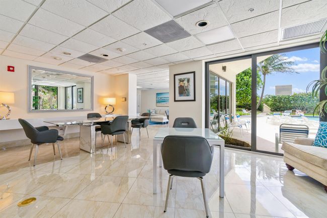 APT-305 - 5420 N Ocean Dr, Condo with 2 bedrooms, 2 bathrooms and null parking in Riviera Beach FL | Image 16
