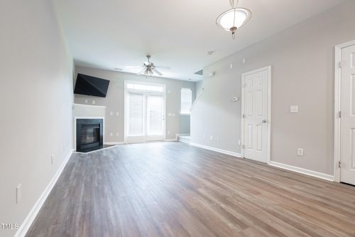 8518 Arboles Ct, Raleigh, NC, 27613-6959 | Card Image