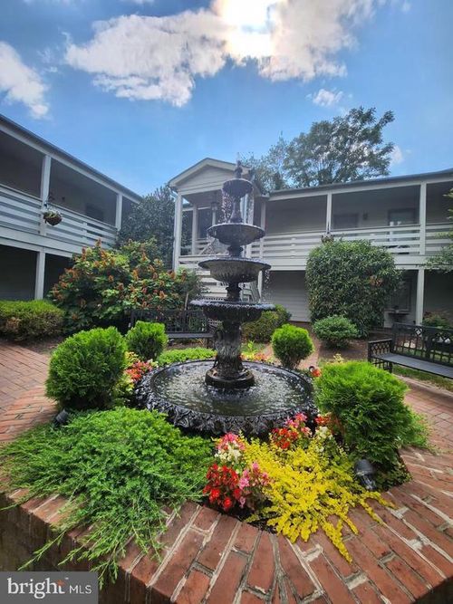 apt-205-10 W All Saints St, FREDERICK, MD, 21701-5788 | Card Image