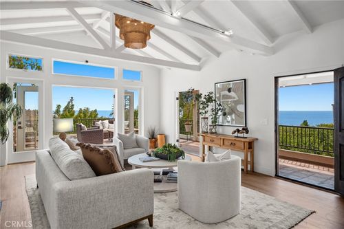 31402 Ocean View St, Laguna Beach, CA, 92651-6921 | Card Image