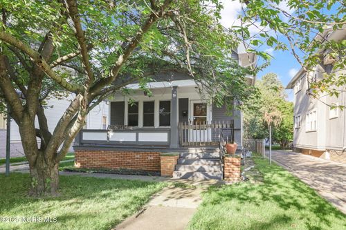 4125 N Lockwood Ave, Toledo, OH, 43612-1744 | Card Image