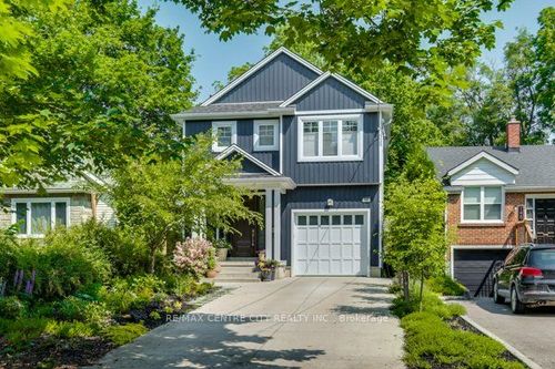 146 Victoria St, London, ON, N6A2B7 | Card Image