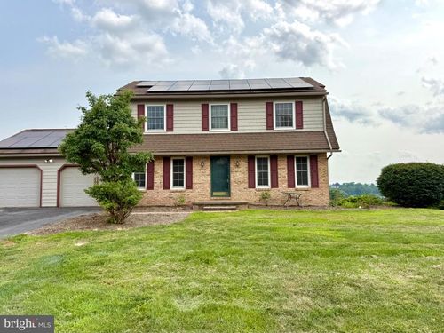 946 Skyview Dr, Milton, PA, 17847-7602 | Card Image