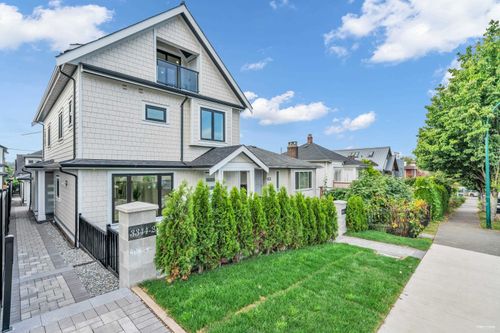 2-3344 Adanac St, Vancouver, BC, V5K2P3 | Card Image