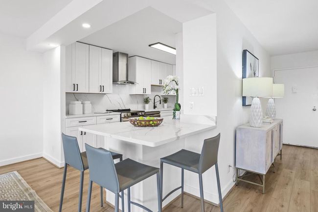 UNIT-1712 - 205 Yoakum Pkwy, Condo with 3 bedrooms, 2 bathrooms and null parking in ALEXANDRIA VA | Image 23