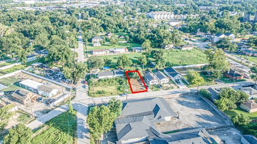 6220 De Priest St, Houston, TX, 77091-3130 | Card Image