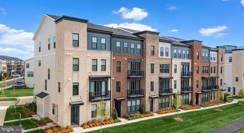 21764 Dollis Hill Ter, BROADLANDS, VA, 20148-5563 | Card Image