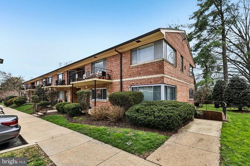 apt-70-5013 Sentinel Dr, Bethesda, MD, 20816-3528 | Card Image