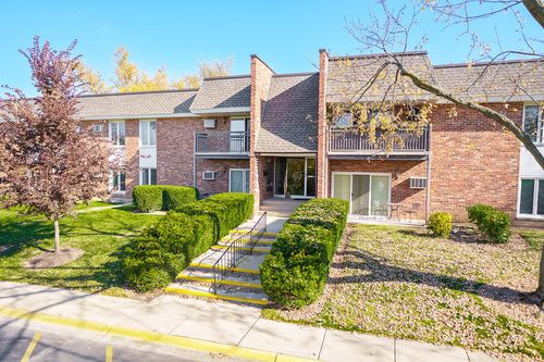 apt-110e-3939 Saratoga Ave, Downers Grove, IL, 60515-2018 | Card Image