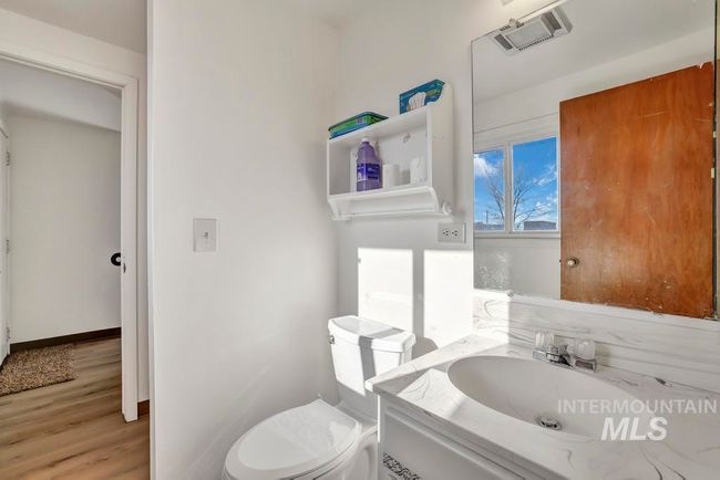 253 E Baseline Rd, House other with 3 bedrooms, 2 bathrooms and null parking in Rupert ID | Image 24