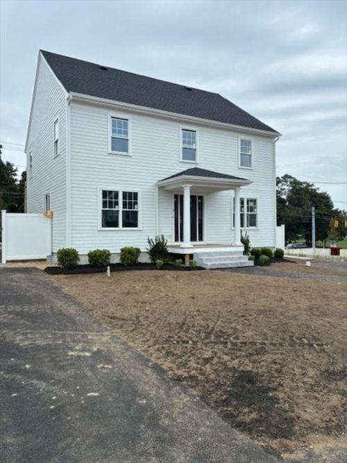 apt-5-261 Pleasant St, Weymouth, MA, 02190-2557 | Card Image