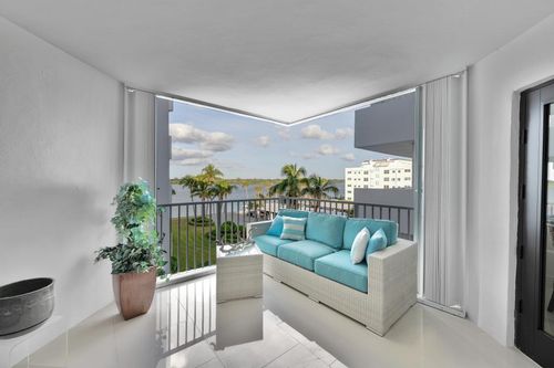 402-2860 S Ocean Boulevard, Palm Beach, FL, 33480 | Card Image