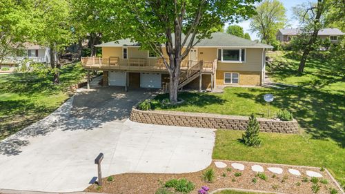 510 W Richway Dr, Albert Lea, MN, 56007-2168 | Card Image