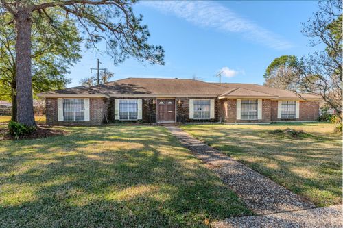 3649 Memorial Blvd, Port Arthur, TX, 77640-2628 | Card Image