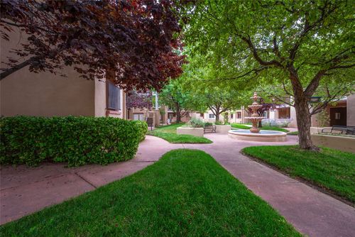 37-663 Bishops Lodge Rd, Santa Fe, NM, 87501-1158 | Card Image
