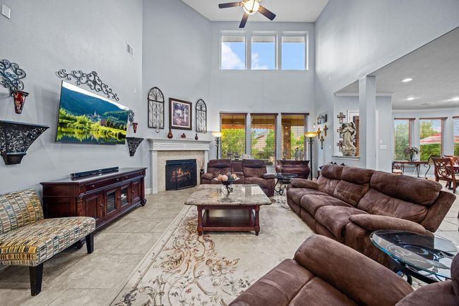 207 Fox Squirrel Ct, House other with 4 bedrooms, 4 bathrooms and 3 parking in Pinehurst TX | Image 11